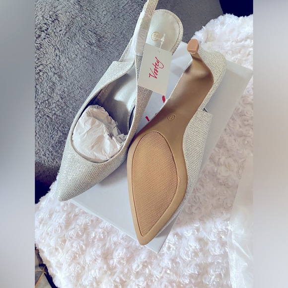 🌸🌼Woman’s shoes - Picture 5 of 6